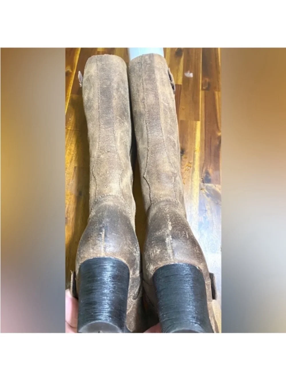 NWT Brown Born genuine beautiful Leather Knee-High Boots.